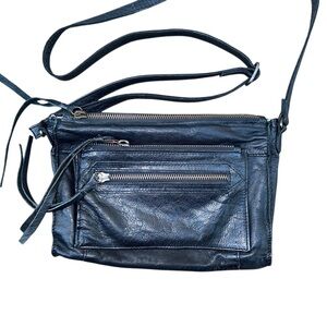 Day & Mood Anni Crossbody Midnight Black Leather Crossbody Bag